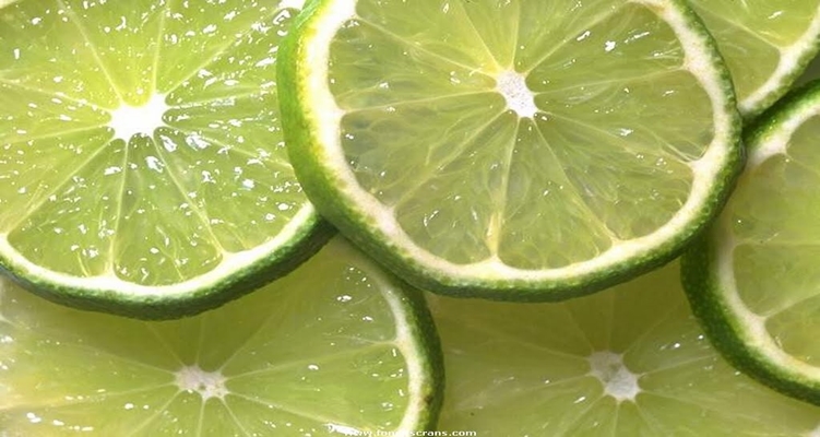 فوائد النعناع والليمون للبشرة الدهنية