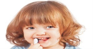كيف تقوى أسنان طفلك؟