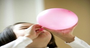 أضرار البالونات و تأثيرها على صحة طفلك